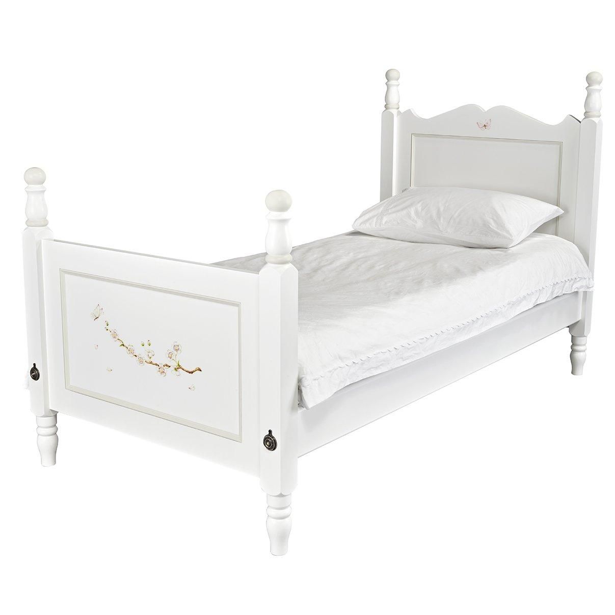 Linen Blossom with Soft Jute Trim